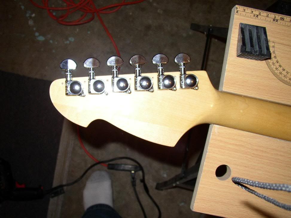 Reaming Out Tuner Holes Electric Guitars Harmony Central