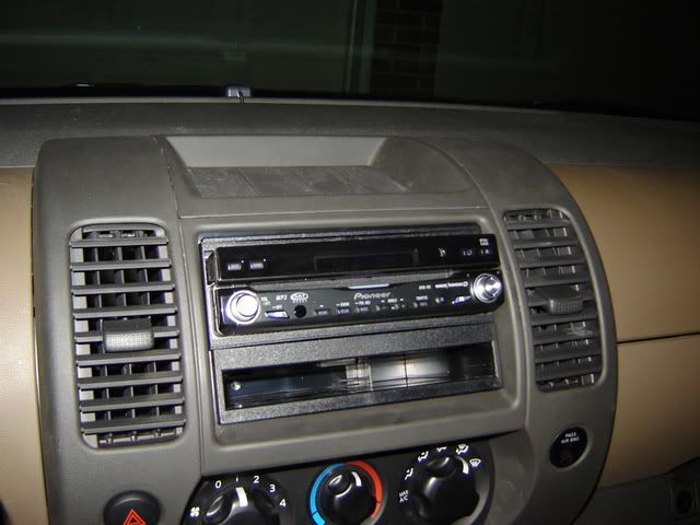 2006 Nissan xterra radio replacement