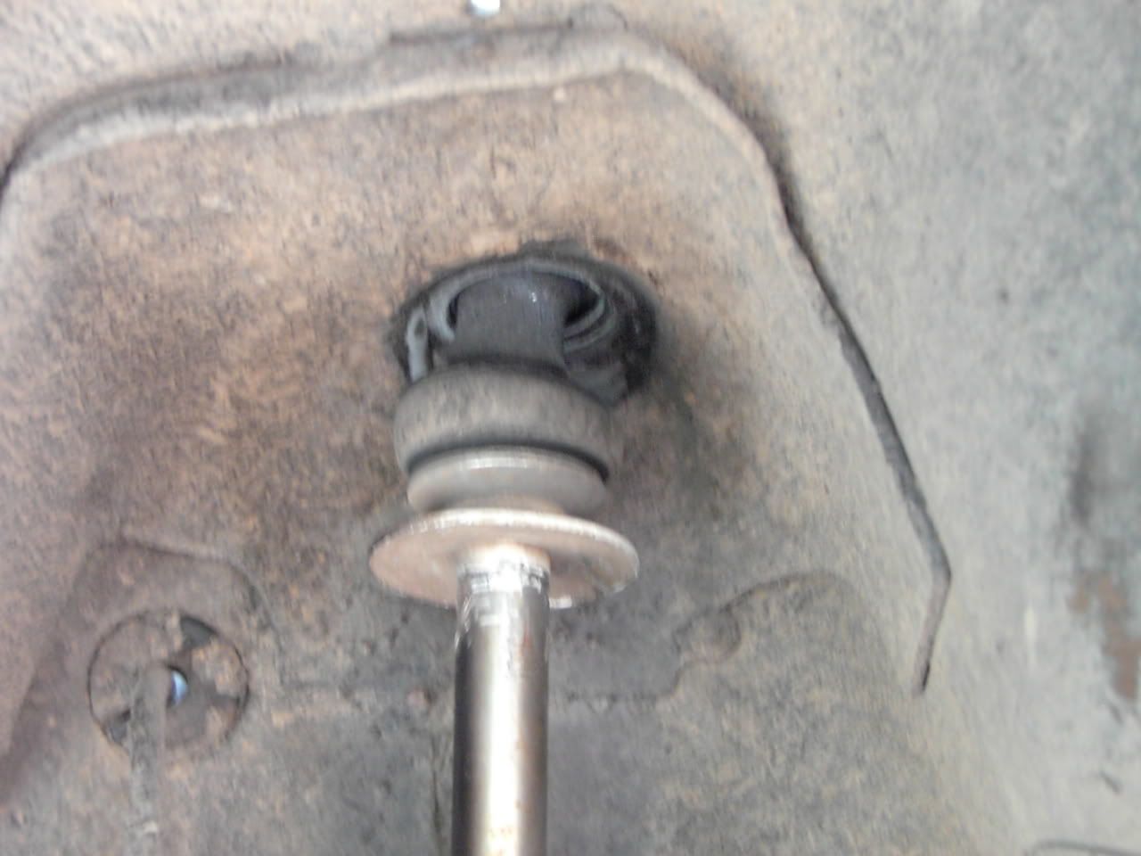 Front upper shock bolt loose Jeep Enthusiast Forums