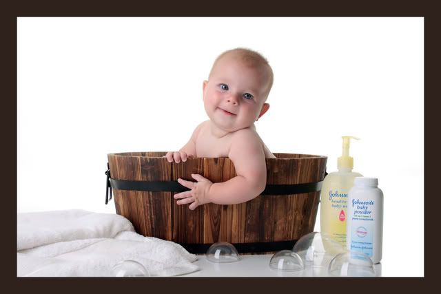 IMAGE: http://i39.photobucket.com/albums/e157/miss_moscow_russia/4x60310200802.jpg