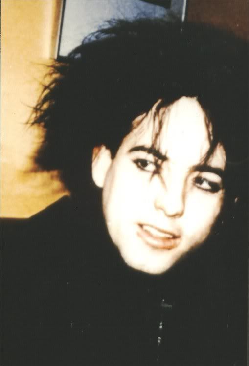robert smith Pictures, Images and Photos