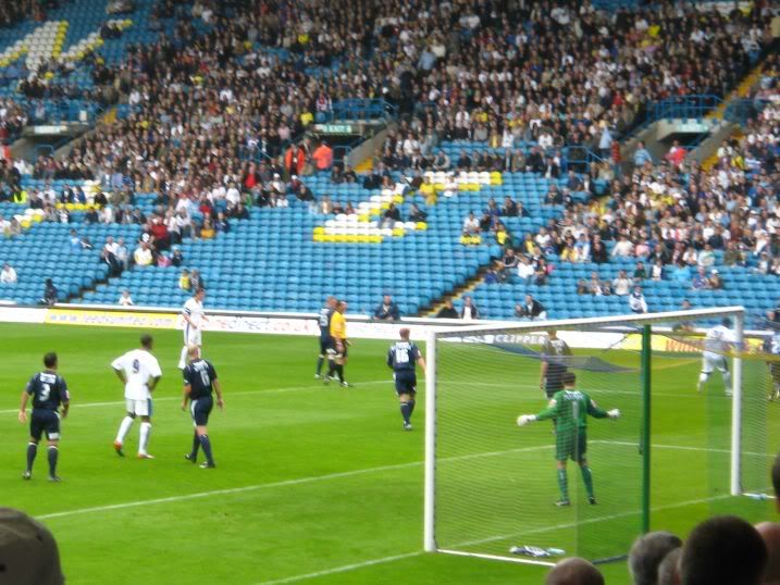 LeedsvSouthend009.jpg