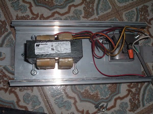 2003 0101sakiballast0005 - changed capacitors on my ballast(pics)