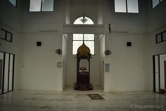 Dalam Masjid Brunei