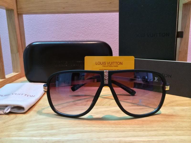 HOT HOT  - Bán Kính LV Evidence và Kính guuuu F1 ( Full Hình ) - 1