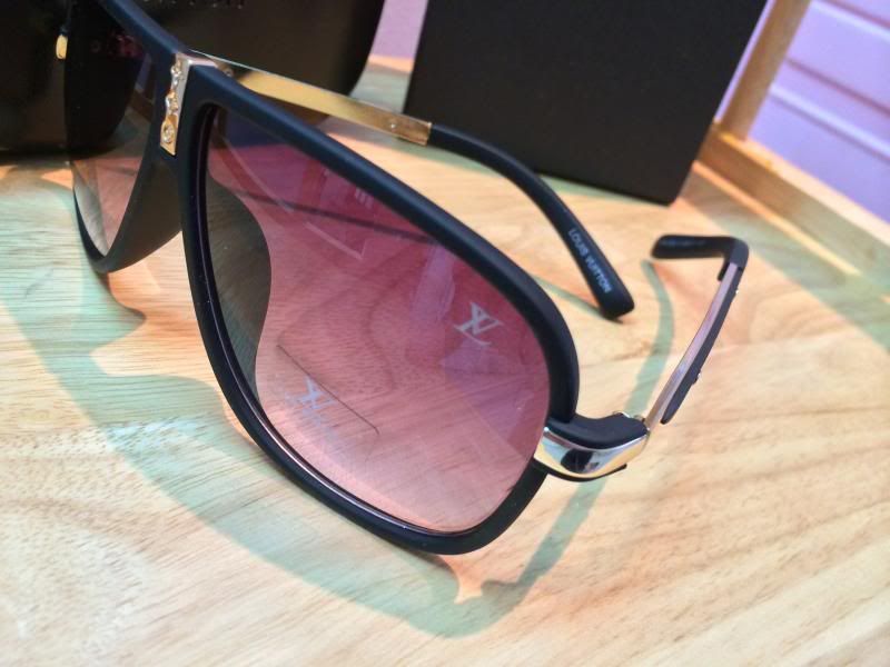 HOT HOT  - Bán Kính LV Evidence và Kính guuuu F1 ( Full Hình ) - 3