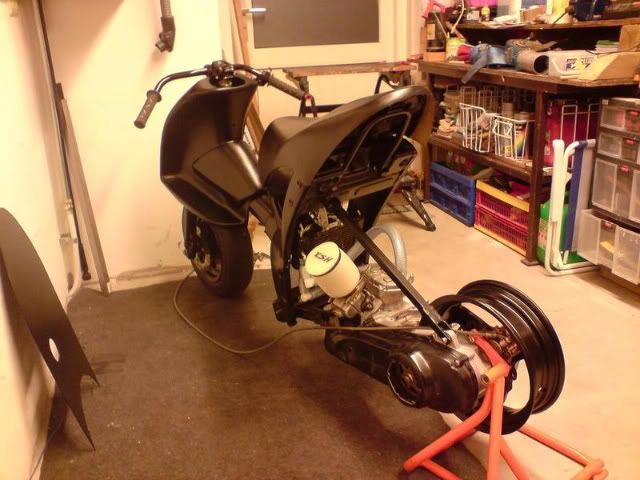 [img width=640 height=480]http://i39.photobucket.com/albums/e175/evo-fight/black%20ice/DSC00400klein.jpg[/img]