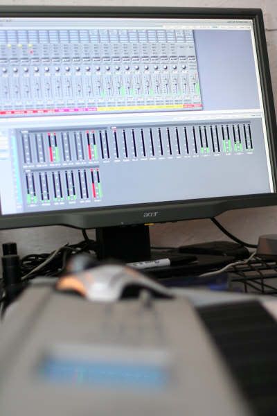 Photobucket - Video an</code>
</div>
</section>
<div id=