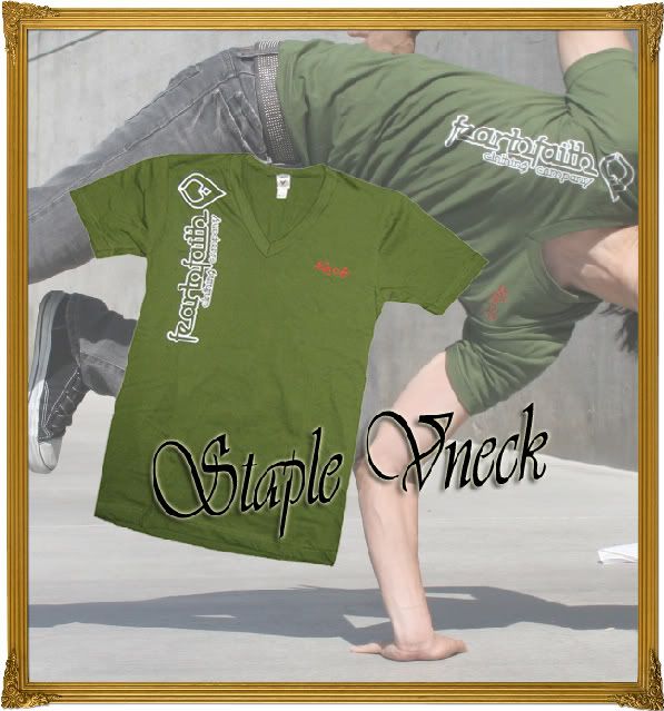 STAPLE VNECK