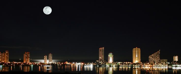 IMAGE: http://i39.photobucket.com/albums/e190/edel33/IMG_2202copy2.jpg