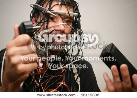 Guy Rapping Cables Moving Out! - Statue Forum